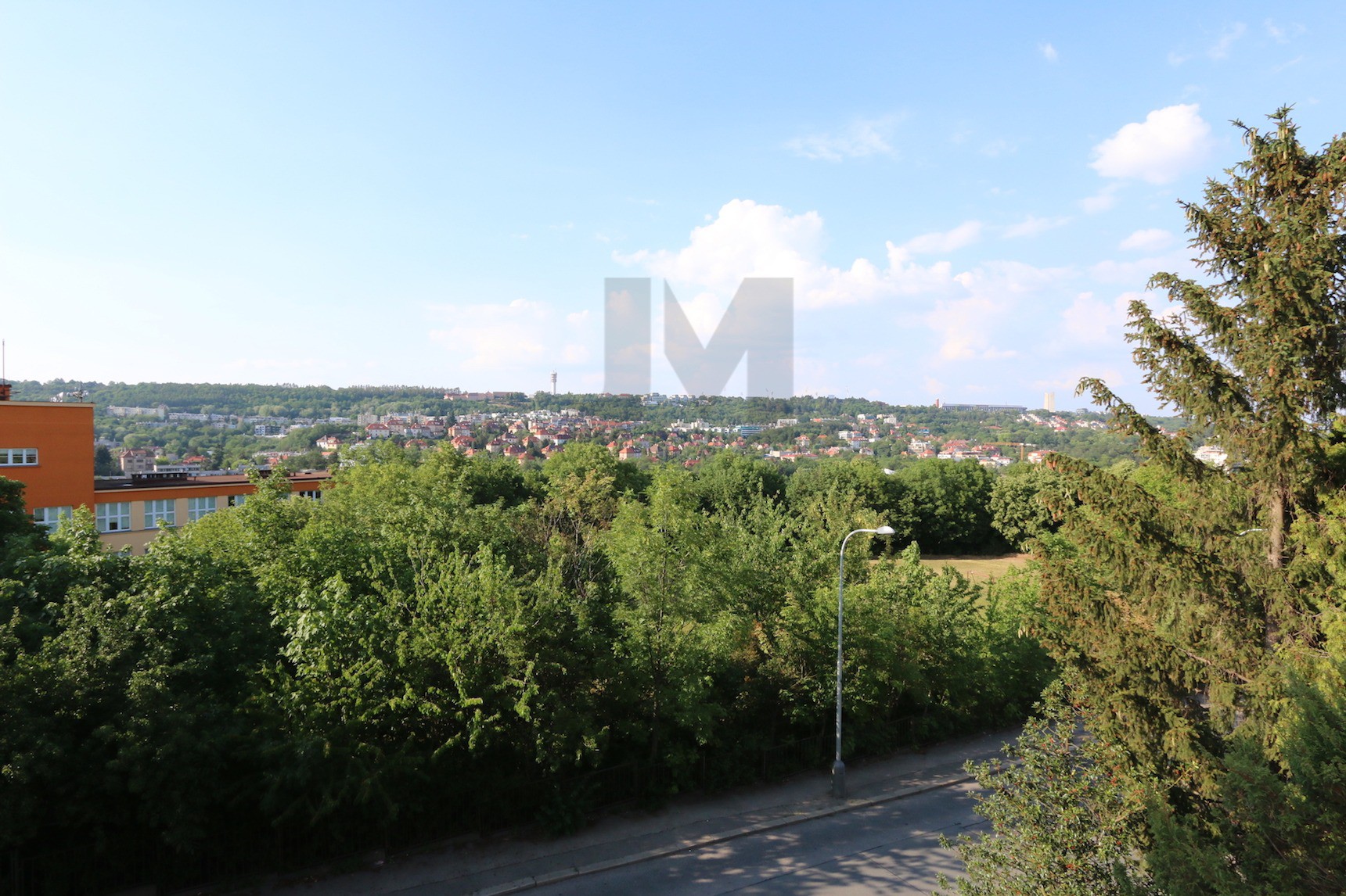 NÁJEM BYTU 4+kk se 2 balkony, Nad Turbovou, Praha 5 - Košíře