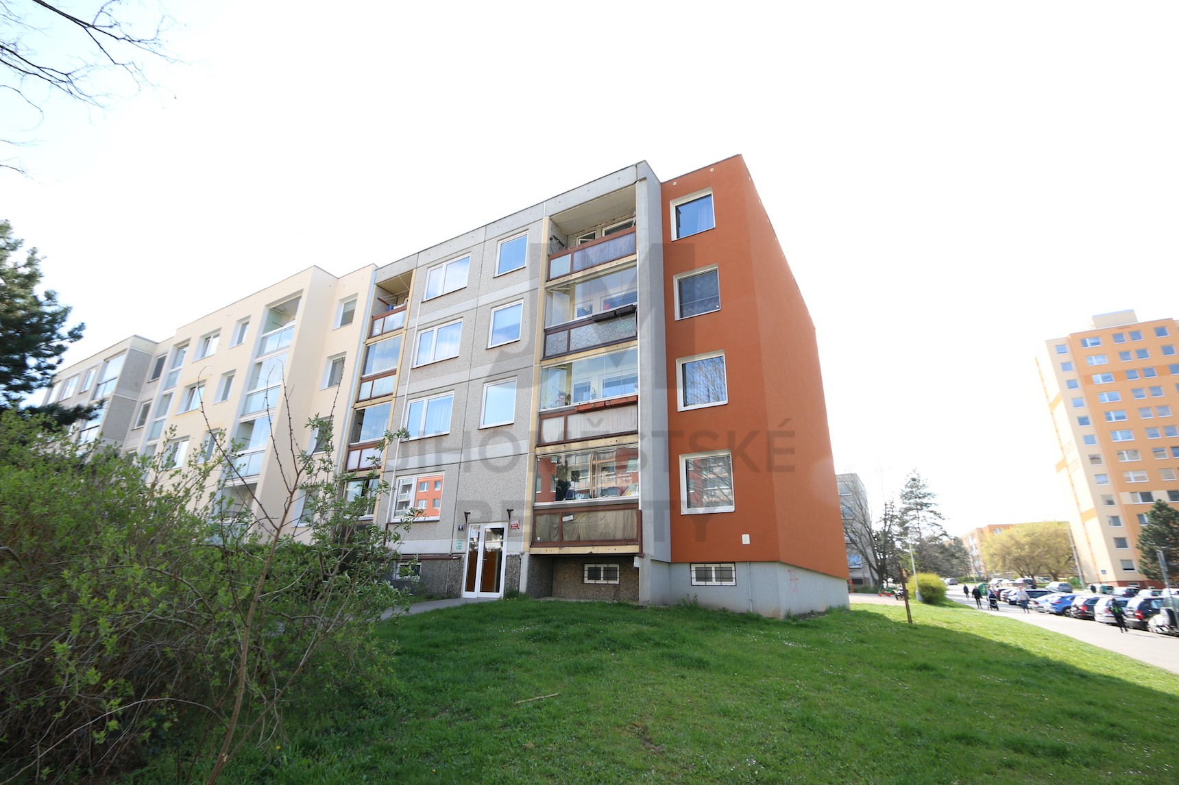 PRODEJ BYTU 4+1 S LODŽIÍ, Božetická, Praha 4 - Modřany