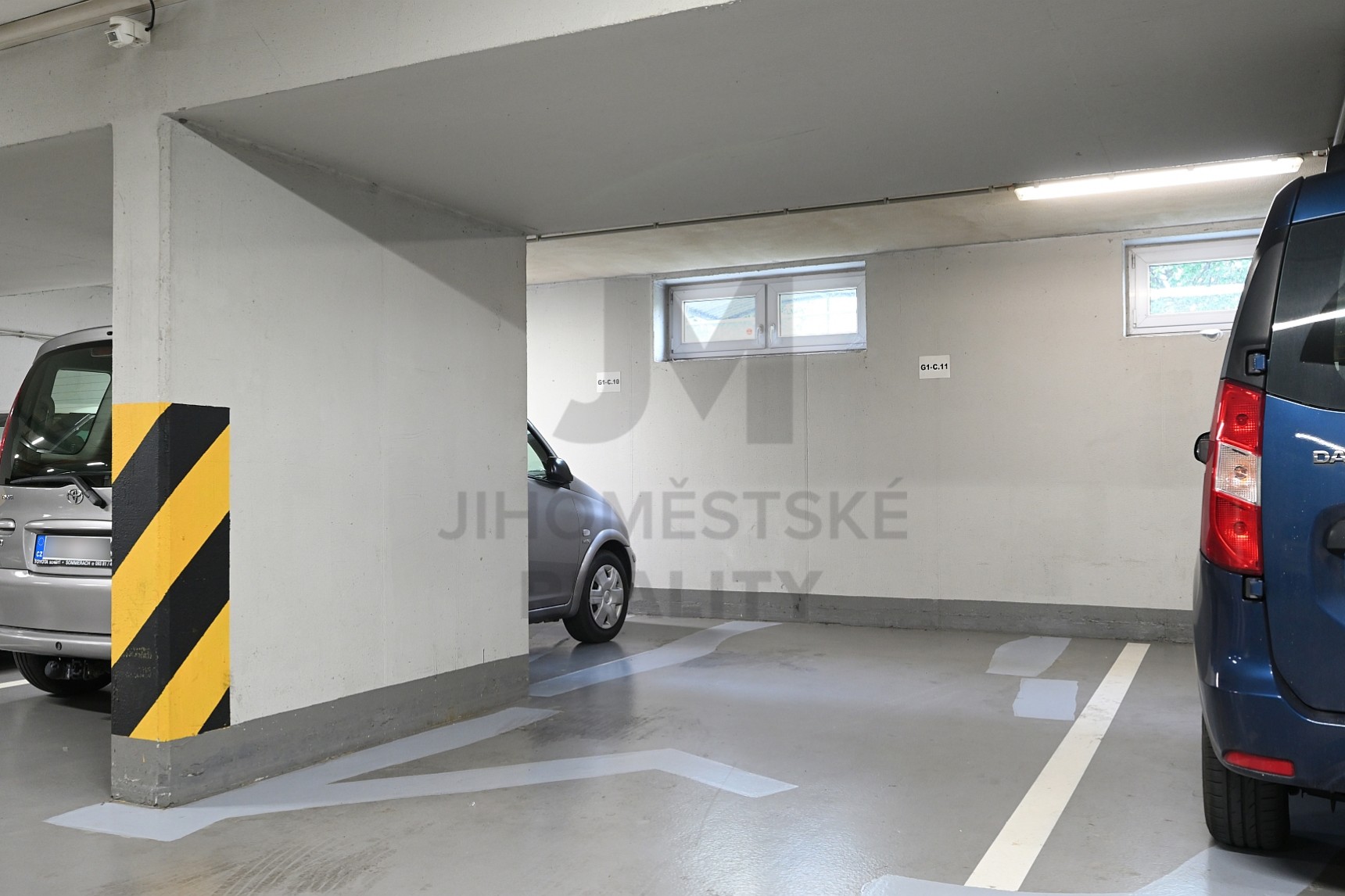 PRODEJ BYTU 3+kk S TERASOU A GAR. STÁNÍM, Divišovská, Praha 4 - Chodov