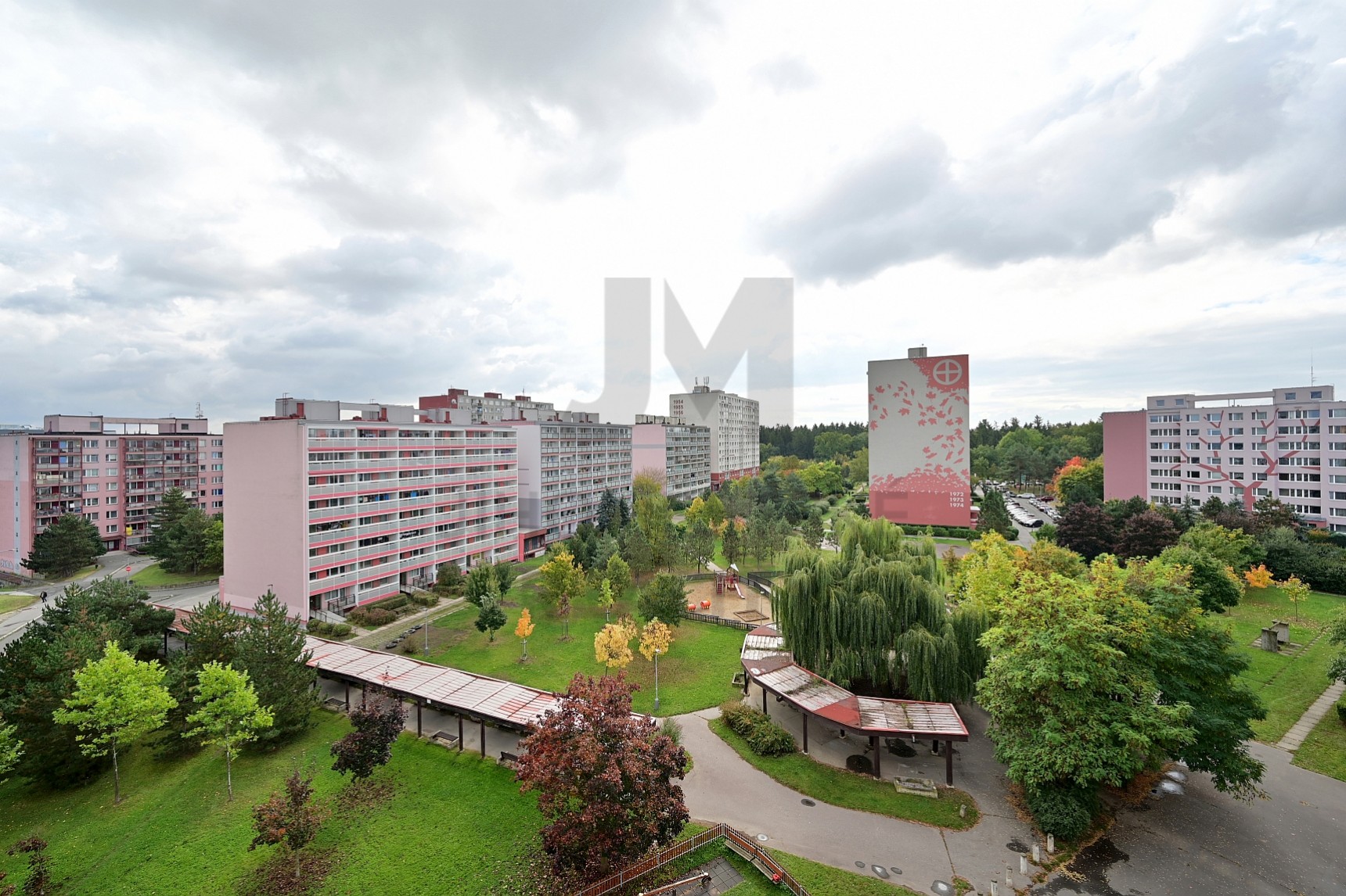 PRODEJ BYTU 3+1 S LODŽIÍ, Dědinova, Praha 4 - Chodov