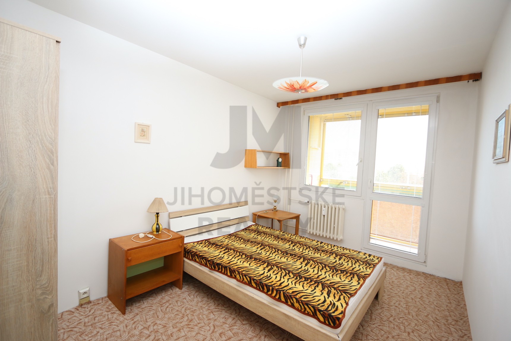 NÁJEM BYTU 3+kk s lodžií, Ke Škole, Praha 4 - Chodov