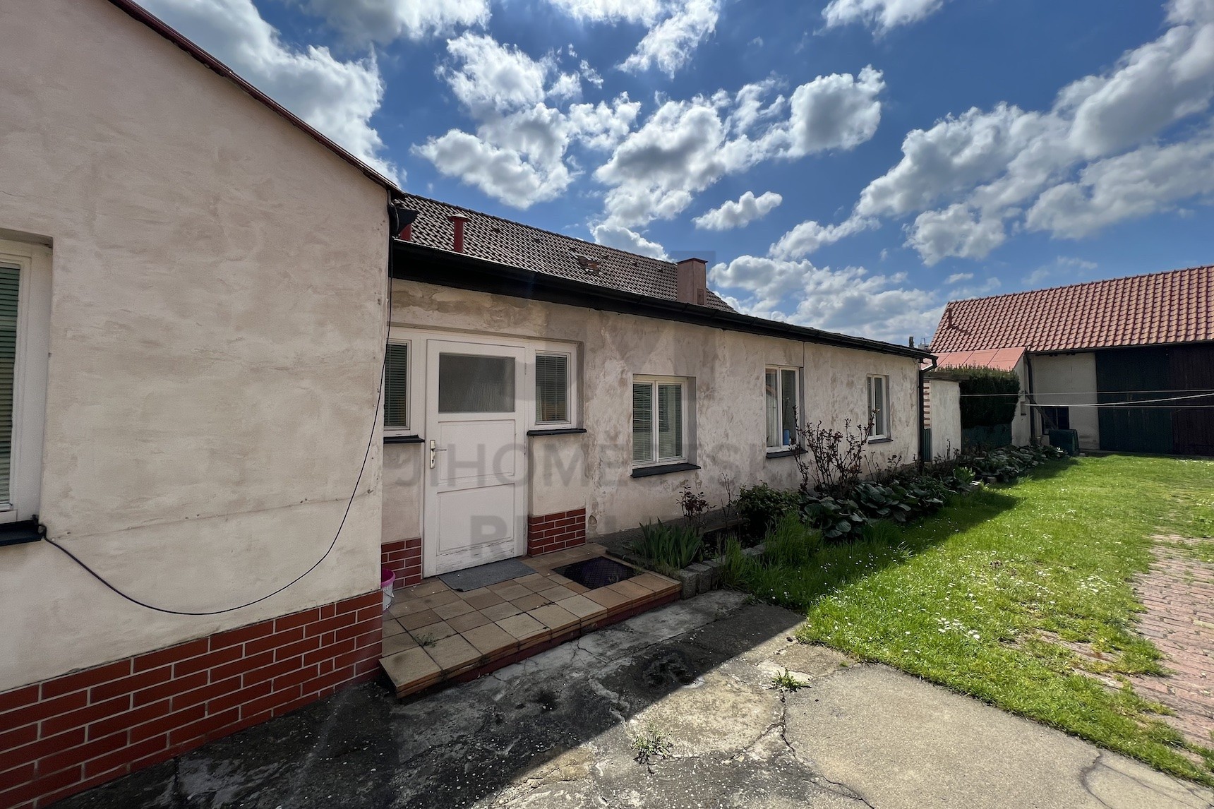PRODEJ RODINNÉHO DOMU 5+1 S TERASOU, Libušská, Praha 4 - Libuš