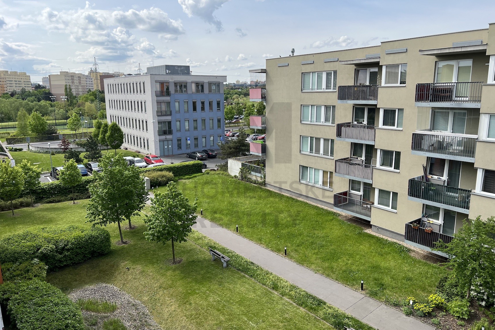 PRODEJ BYTU 3+kk SE 2 BALKONY A GAR. STÁNÍM, Babická, Praha 4 - Chodov