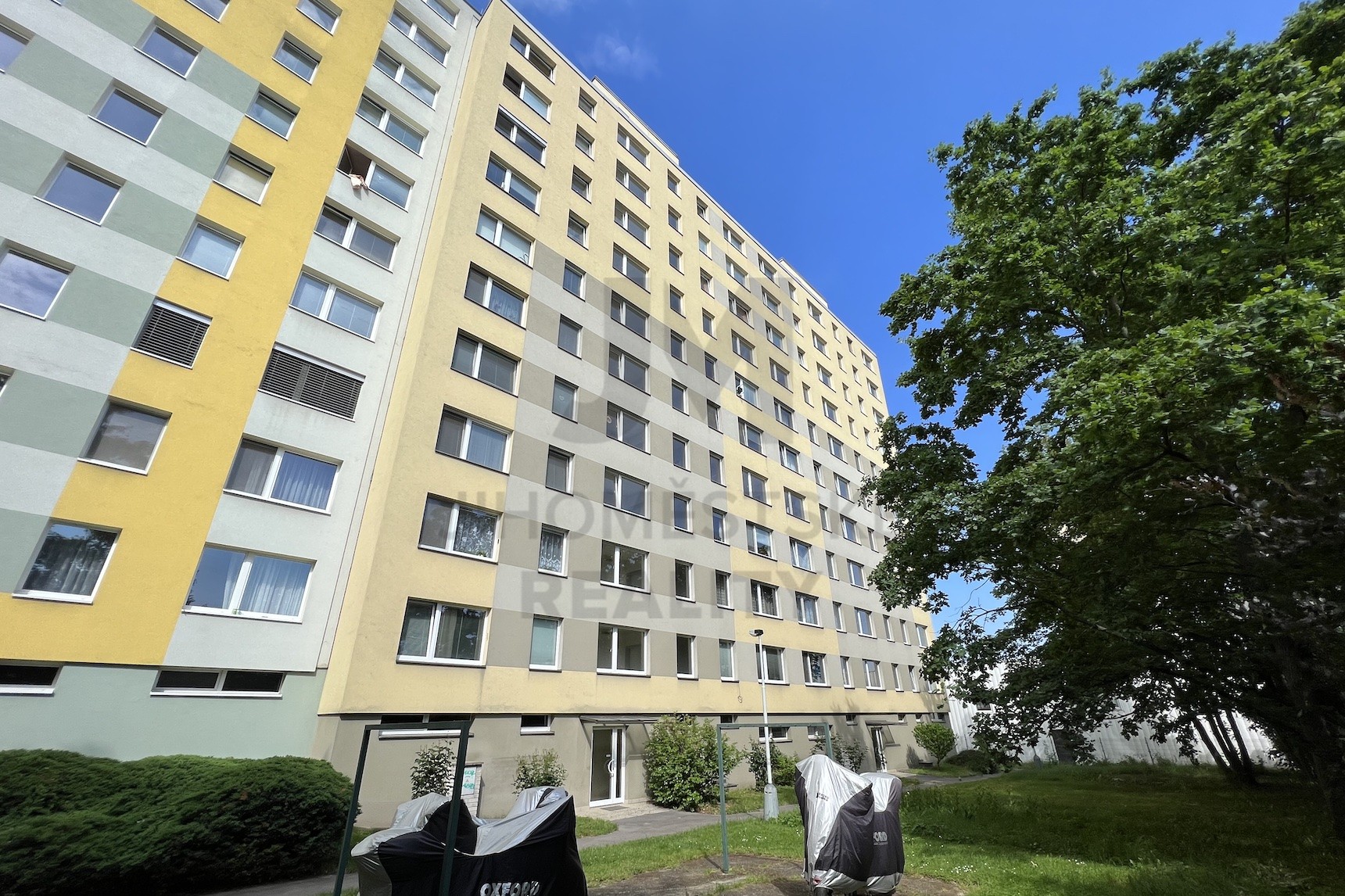 PRODEJ BYTU 3+1 S LODŽIÍ, Kahovská, Praha 4 - Chodov