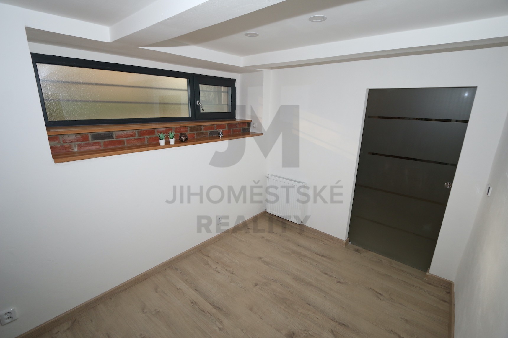 NÁJEM NEBYTOVÉ JEDNOTKY 2+kk, Budějovická, Praha 4 - Krč