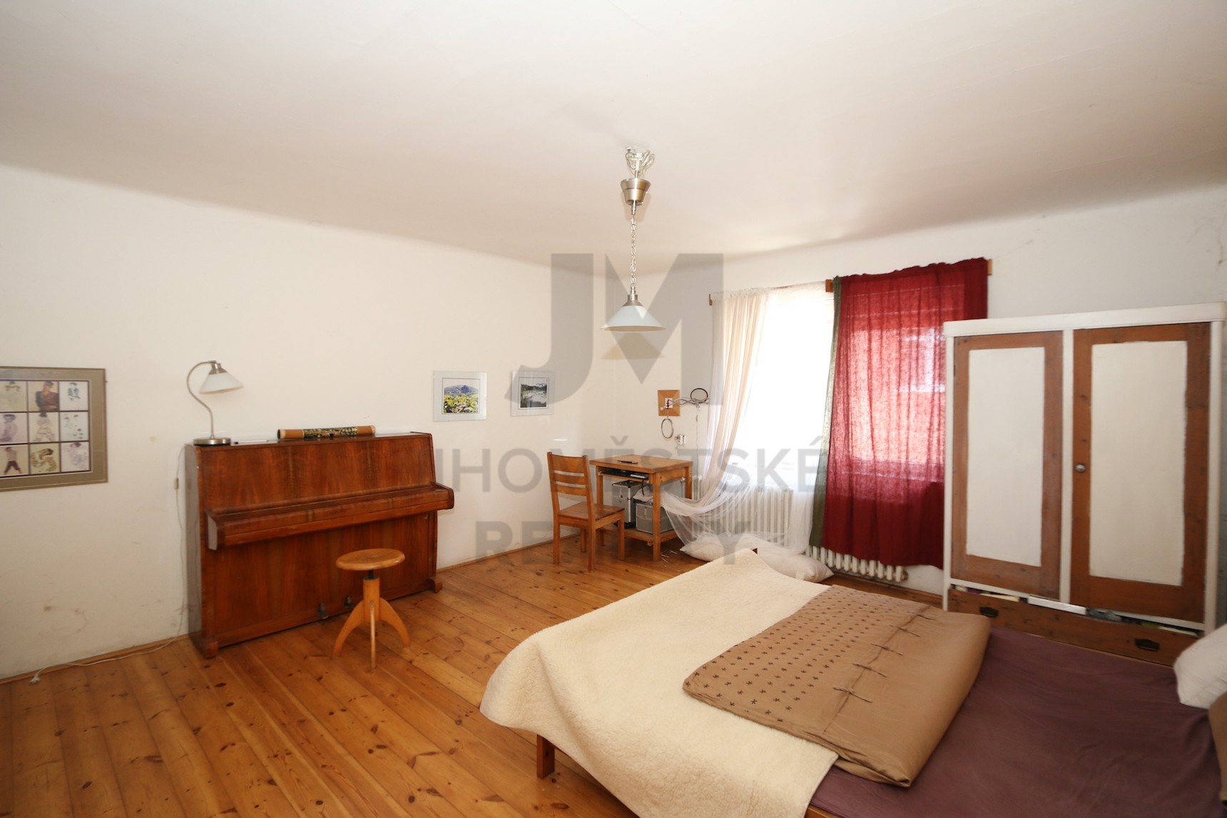PRODEJ RODINNÉHO DOMU 3+1 S GARÁŽÍ, Chodská, Kladno - Kročehlavy