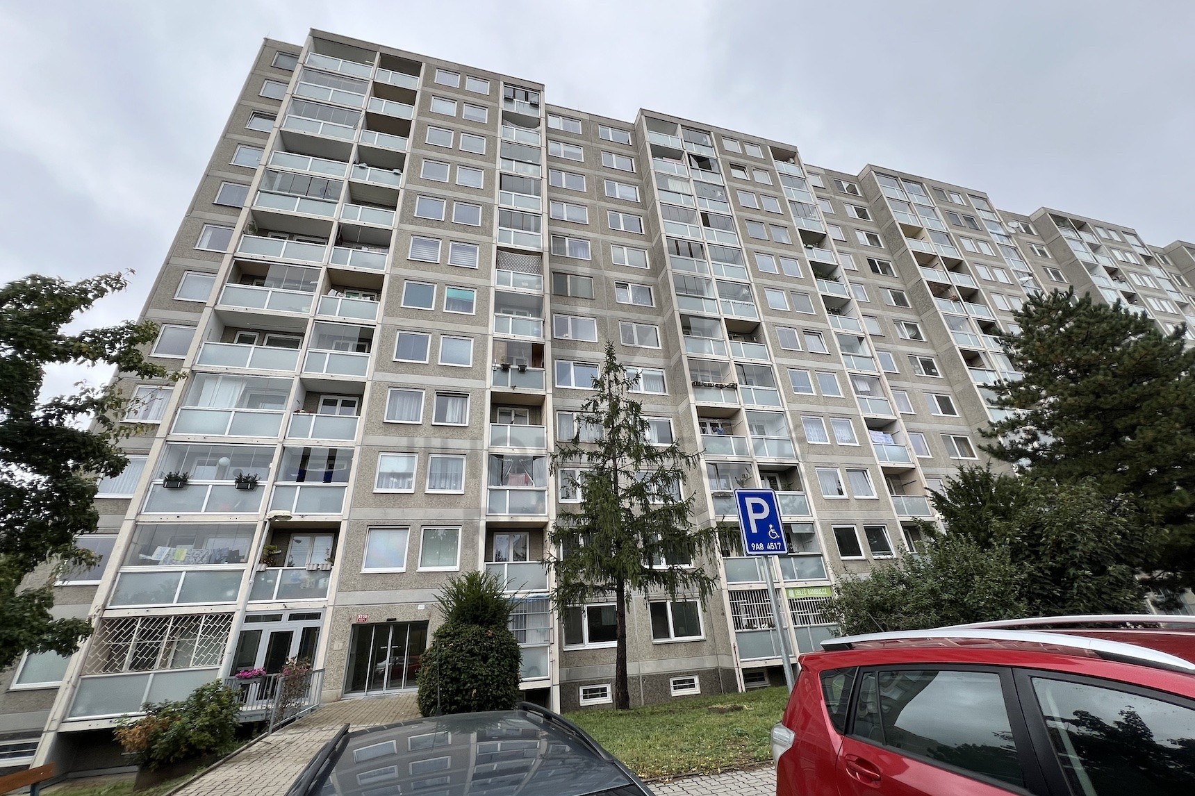PRODEJ BYTU 2+kk S LODŽIÍ, Mladenovova, Praha 4 - Modřany