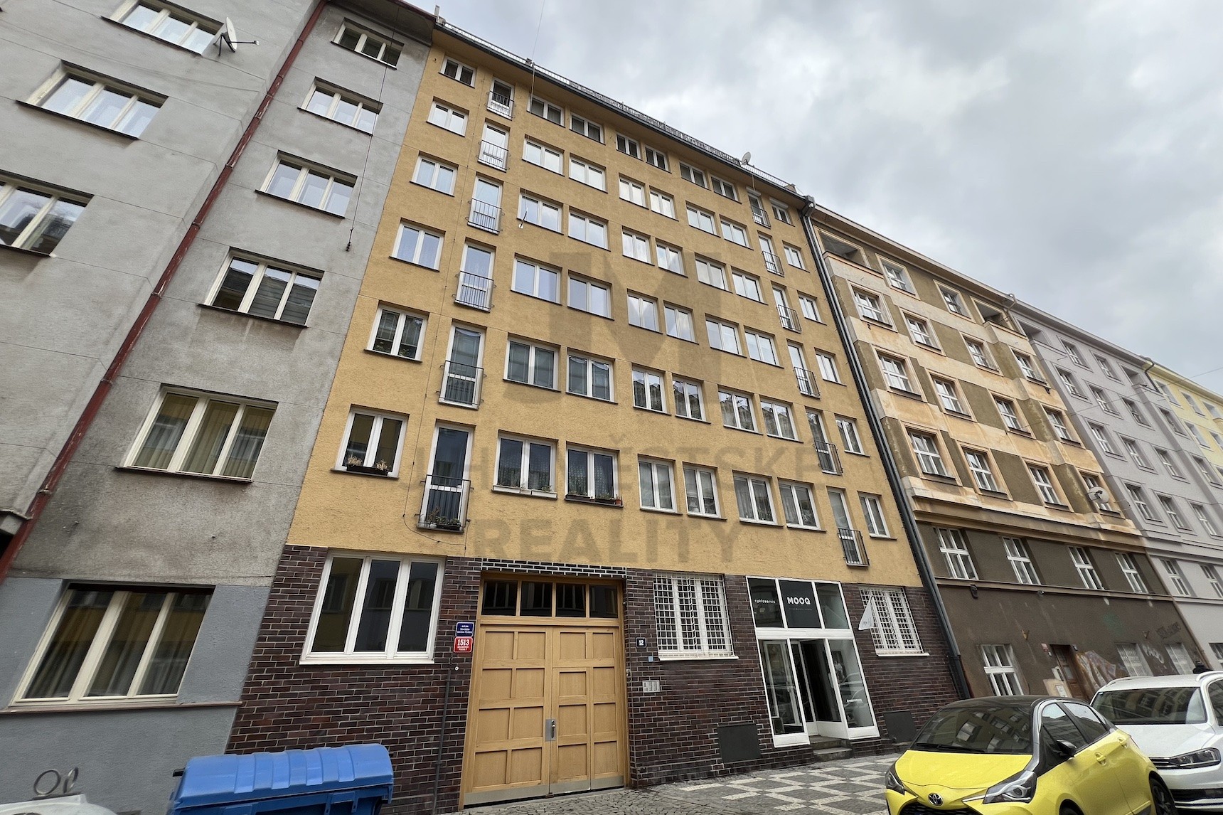 PRODEJ BYTU 2+1 S LODŽIÍ, Schnirchova, Praha 7 - Holešovice