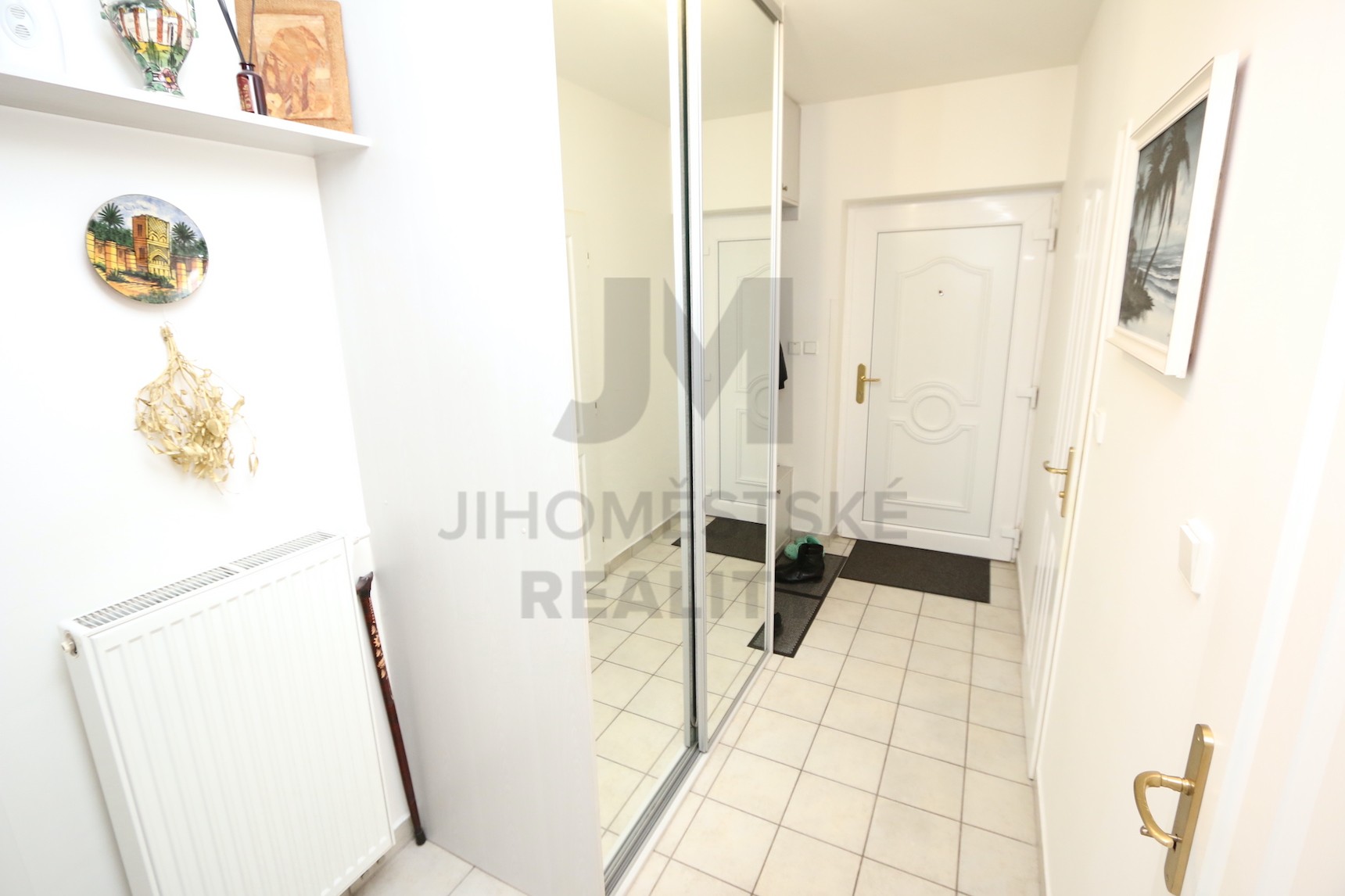 PRODEJ ŘADOVÉHO DOMU 4+kk S TERASOU A GARÁŽÍ, Humenecká, Praha 8 - Ďáblice