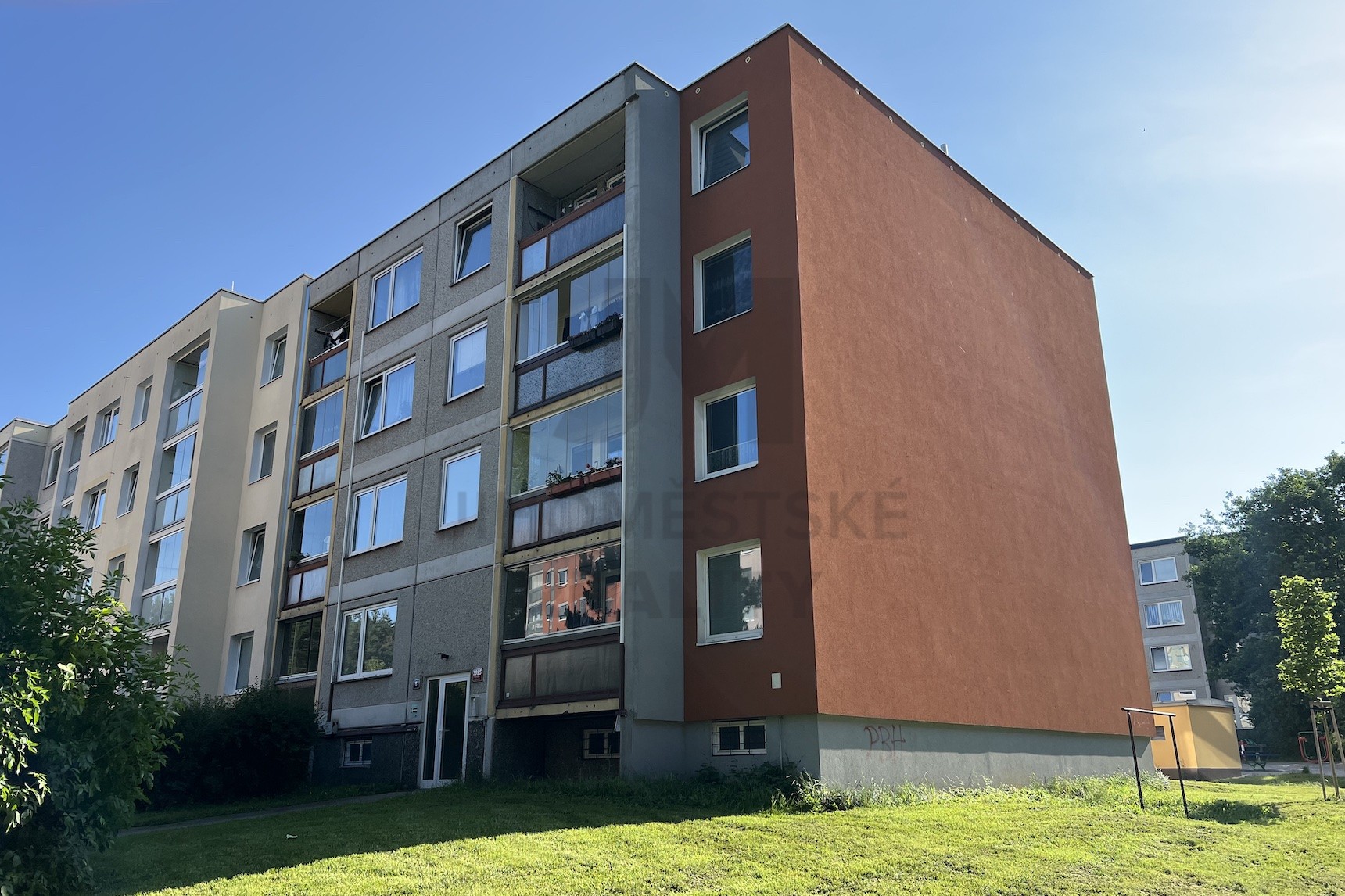 PRODEJ BYTU 4+1 S LODŽIÍ, Božetická, Praha 4 - Modřany