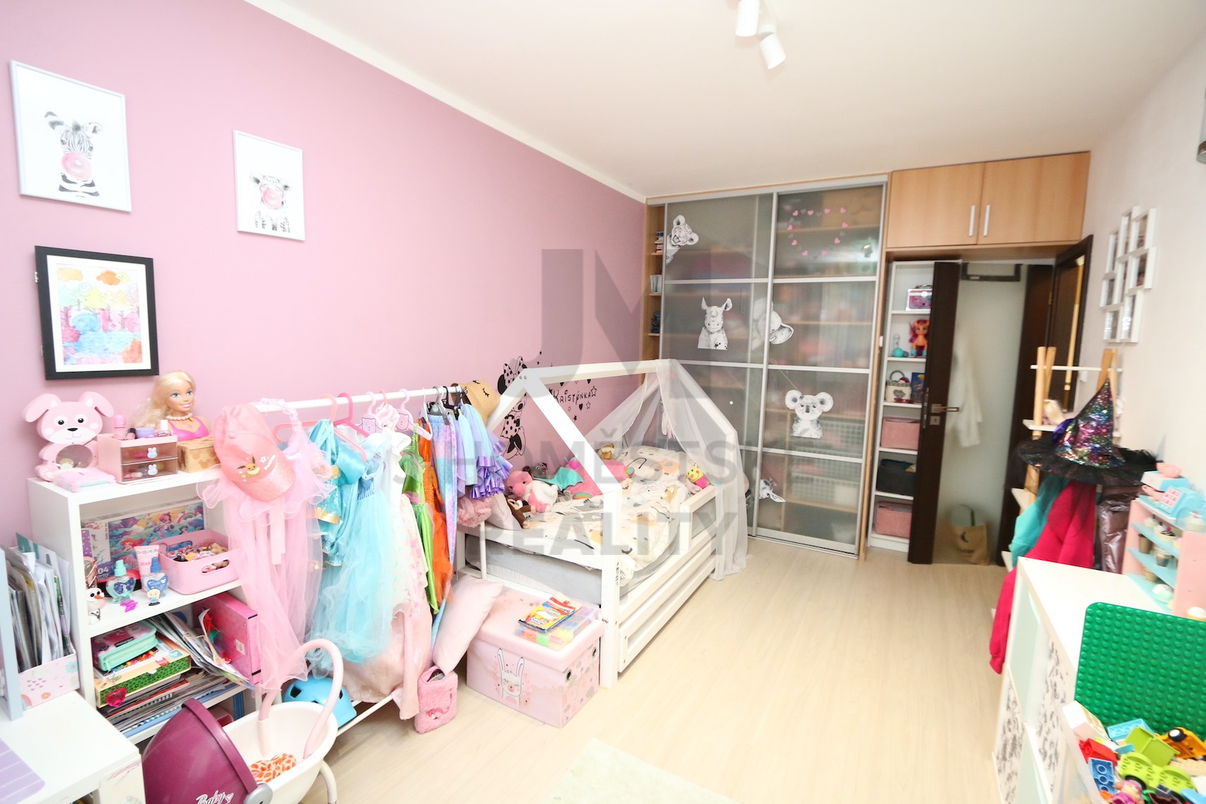 PRODEJ BYTU 4+1, Kropáčkova, Praha 4 - Háje