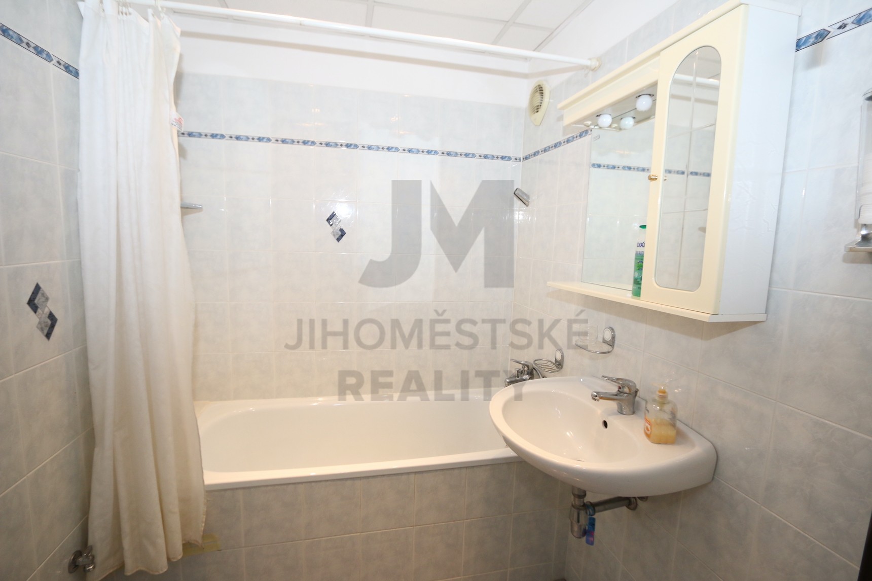 PRODEJ BYTU 3+kk S LODŽIÍ, Křejpského, Praha 4 - Chodov