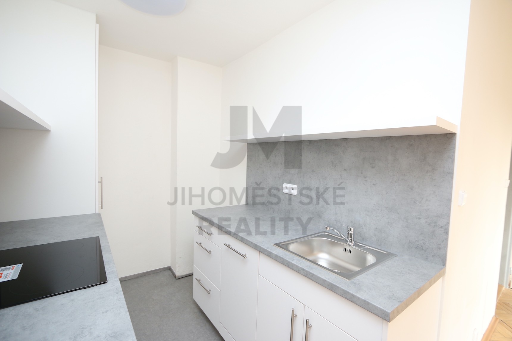 PRODEJ BYTU 3+kk, Bělčická, Praha 4 - Záběhlice