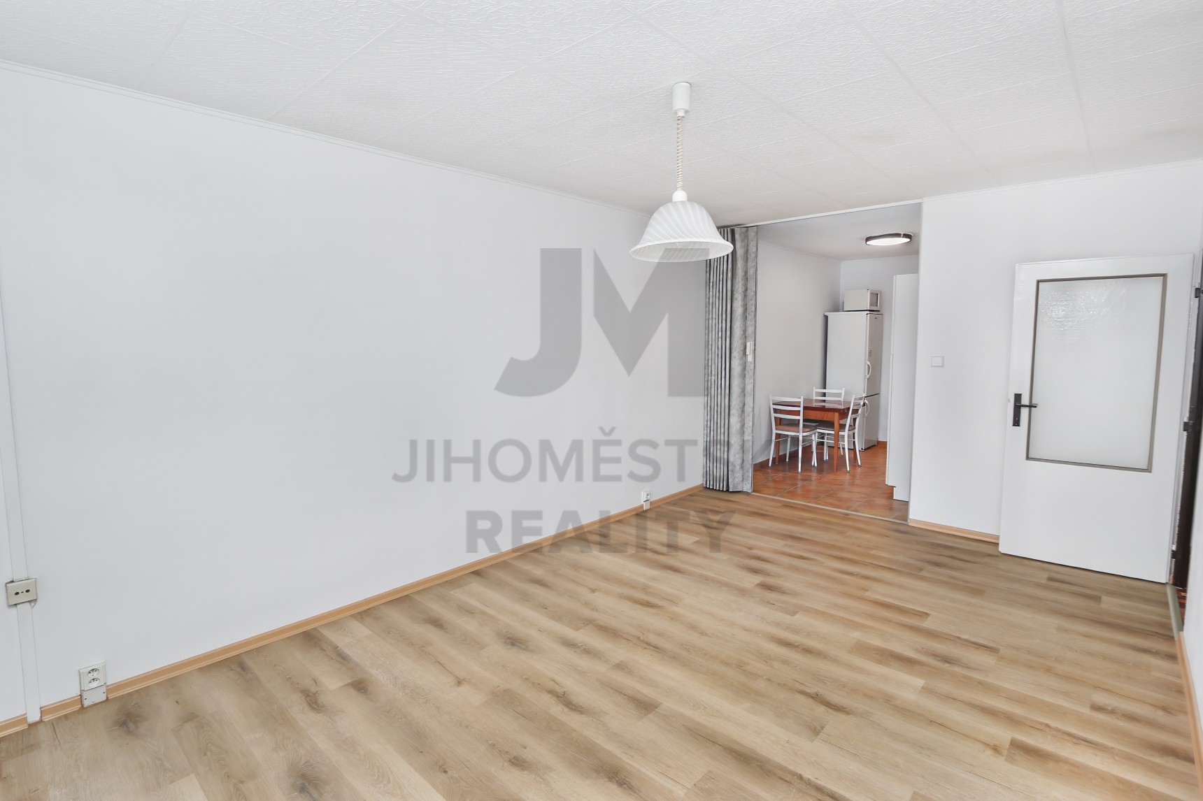 NÁJEM BYTU 3+kk S LODŽIÍ, Hrabákova, Praha 4 - Chodov