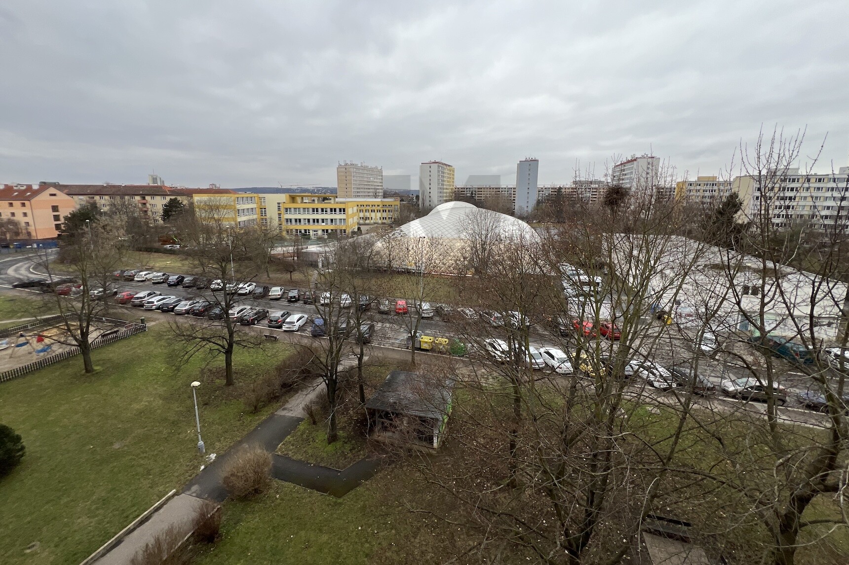 NÁJEM BYTU 3+1 S LODŽIÍ, Na Strži, Praha 4 - Krč