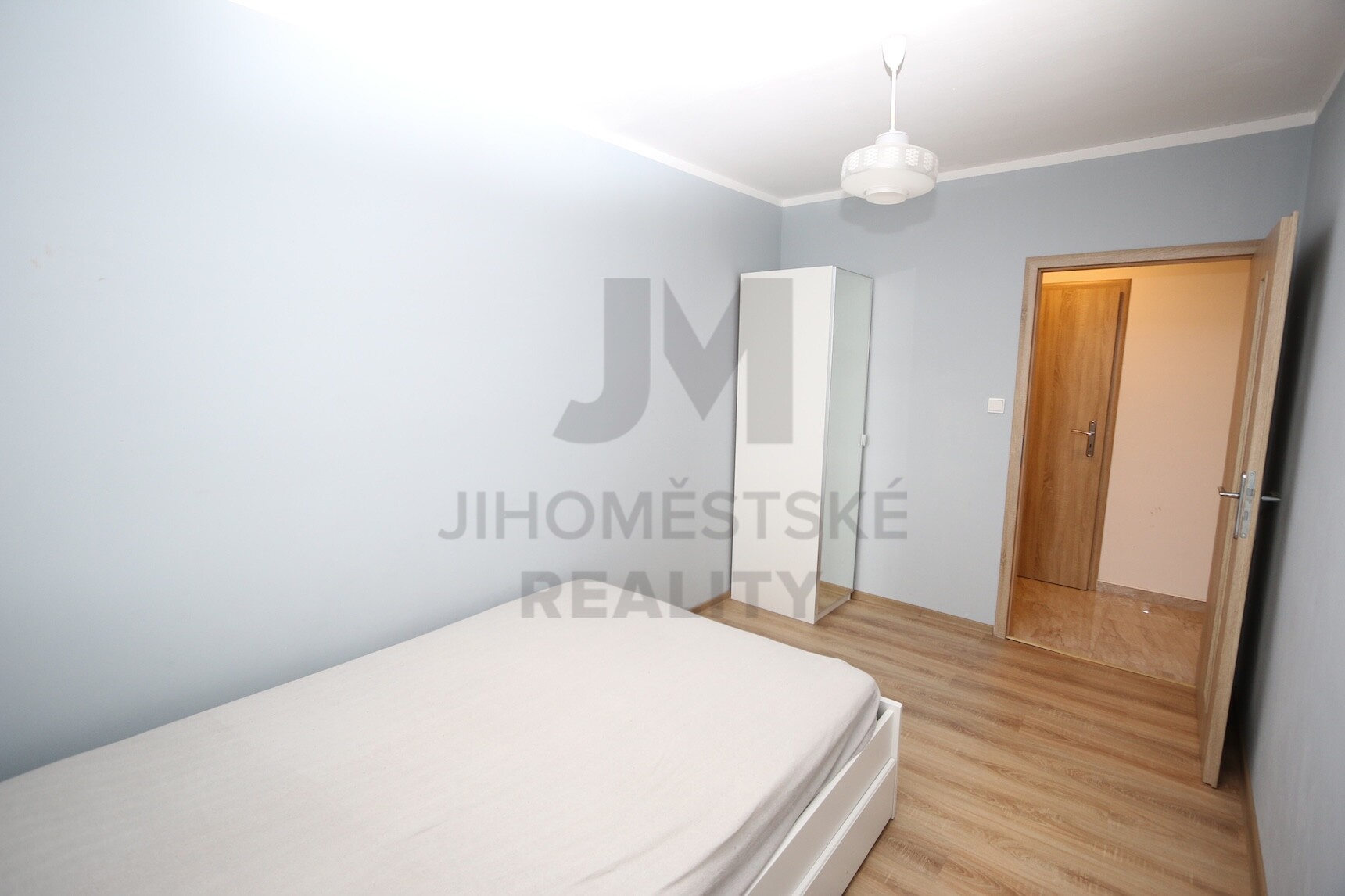 NÁJEM BYTU 3+1 S LODŽIÍ, Na Strži, Praha 4 - Krč