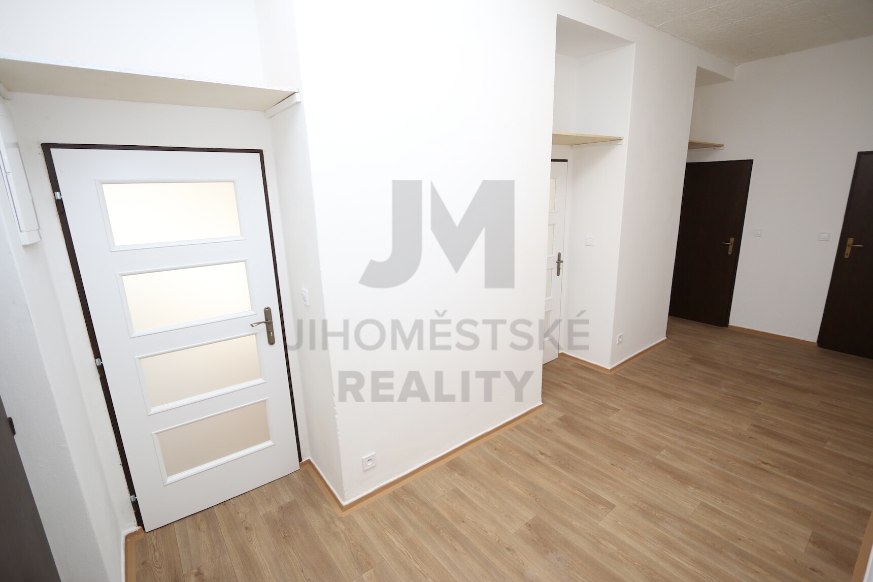 NÁJEM BYTU 2+1, Podolská, Praha 4 - Podolí