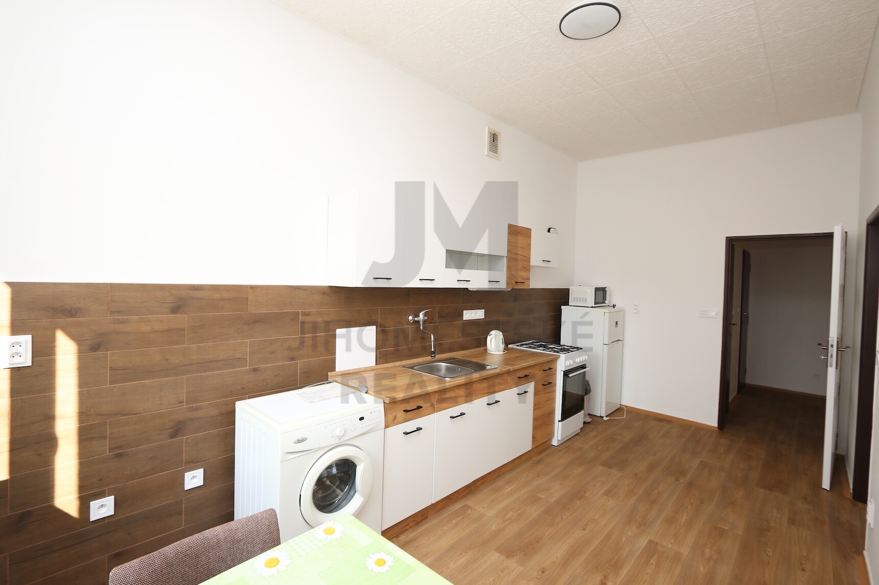 NÁJEM BYTU 2+1, Podolská, Praha 4 - Podolí