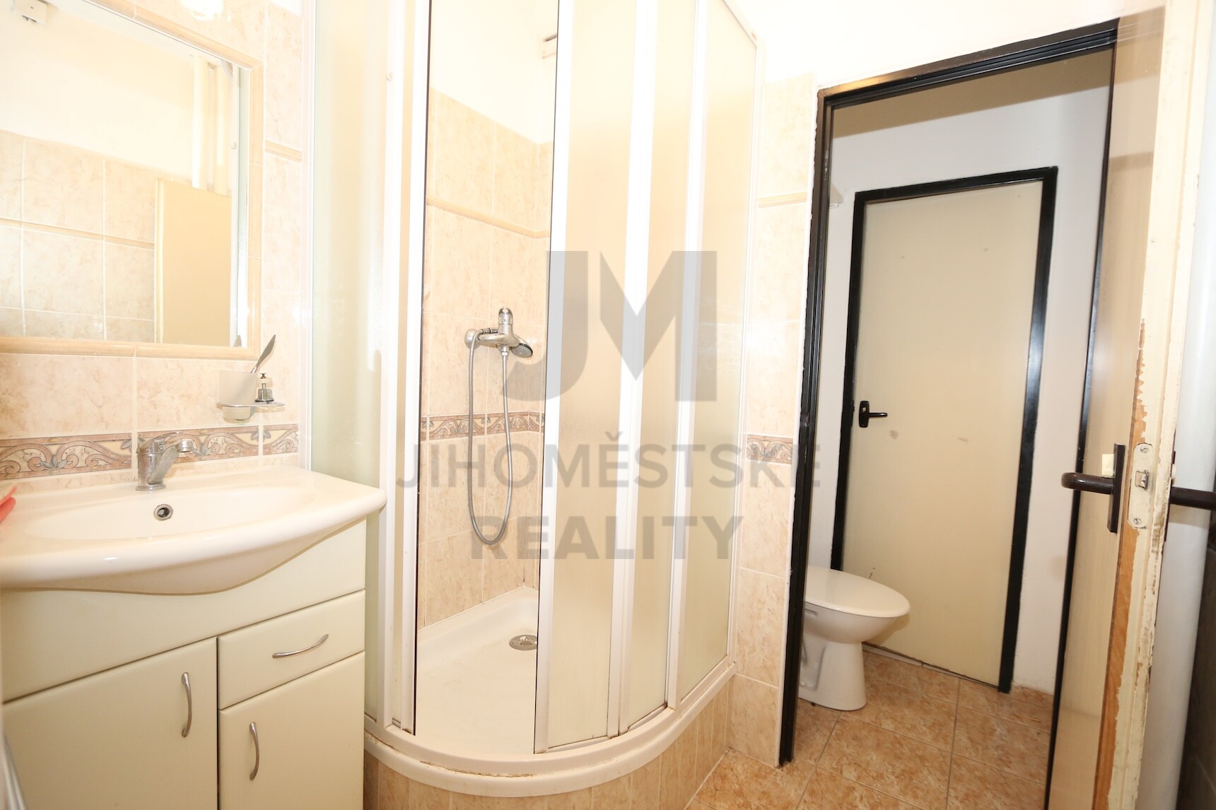 PRODEJ BYTU 3+1 S BALKONEM, Nad lesním divadlem, Praha 4 - Braník