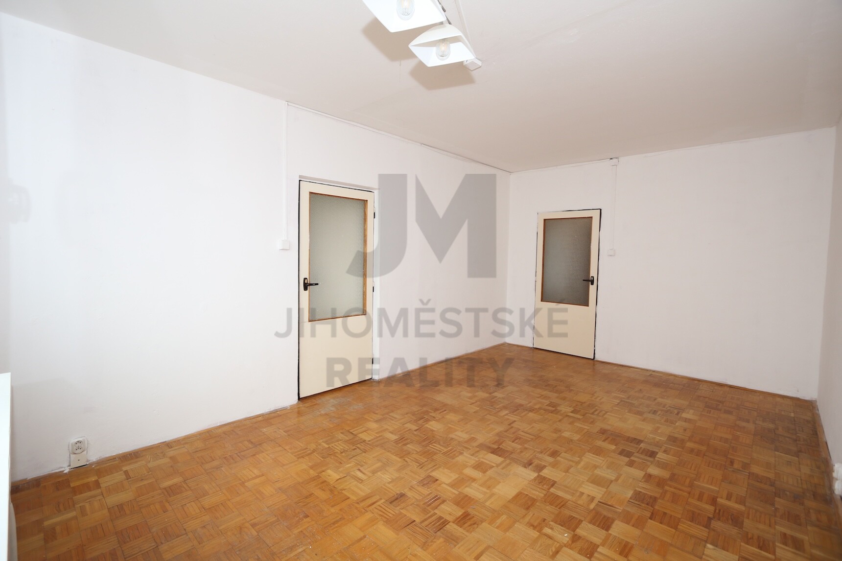 PRODEJ BYTU 3+1 S BALKONEM, Nad lesním divadlem, Praha 4 - Braník