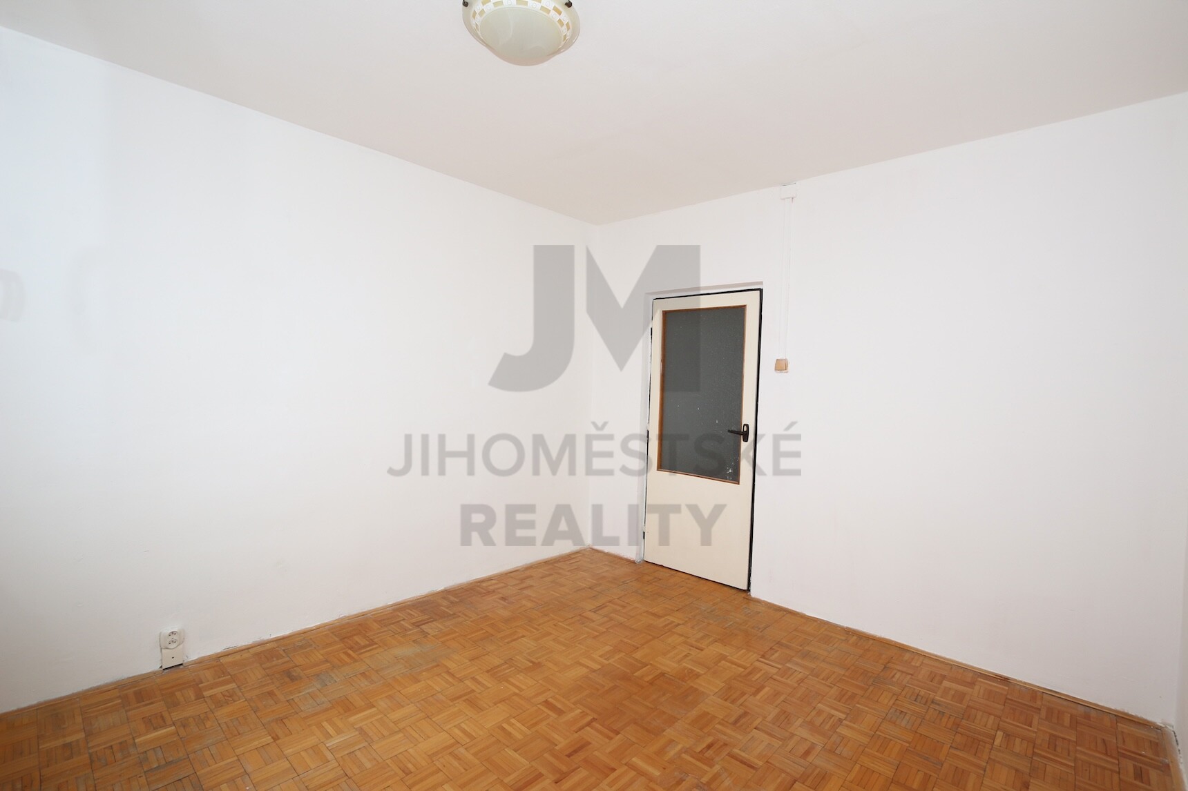 PRODEJ BYTU 3+1 S BALKONEM, Nad lesním divadlem, Praha 4 - Braník