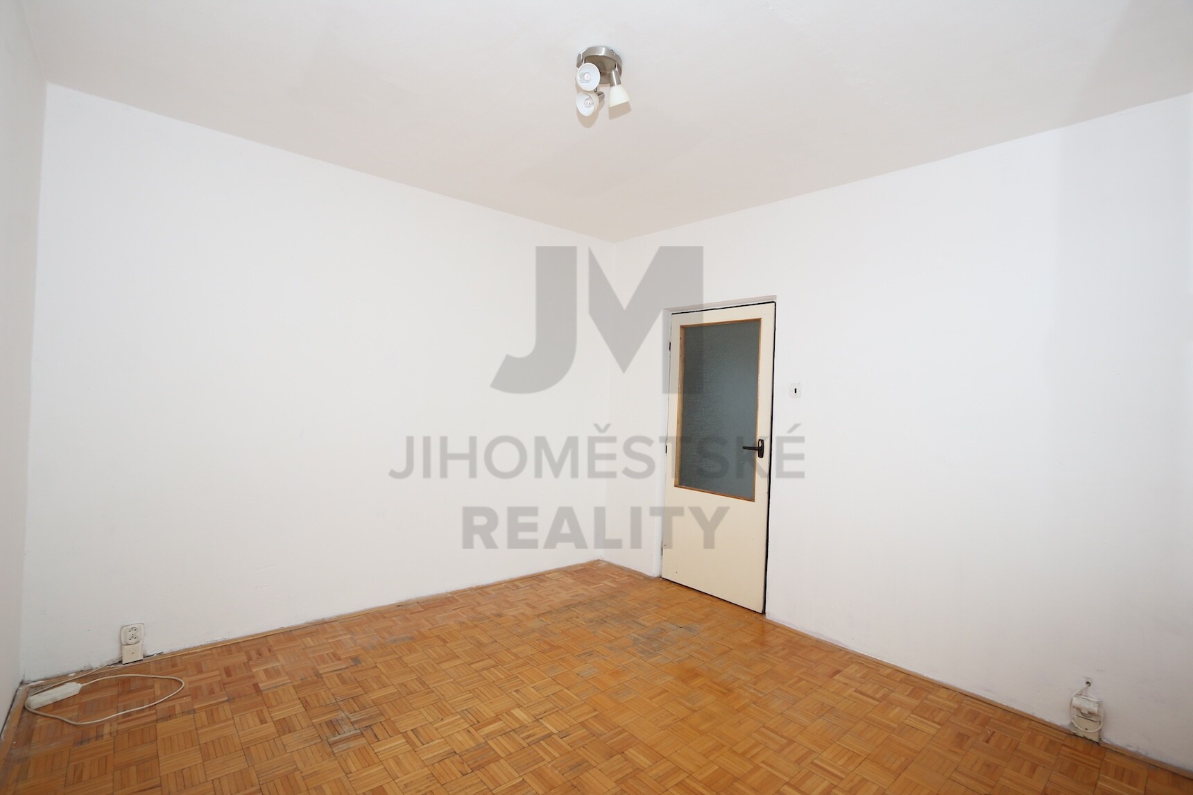 PRODEJ BYTU 3+1 S BALKONEM, Nad lesním divadlem, Praha 4 - Braník