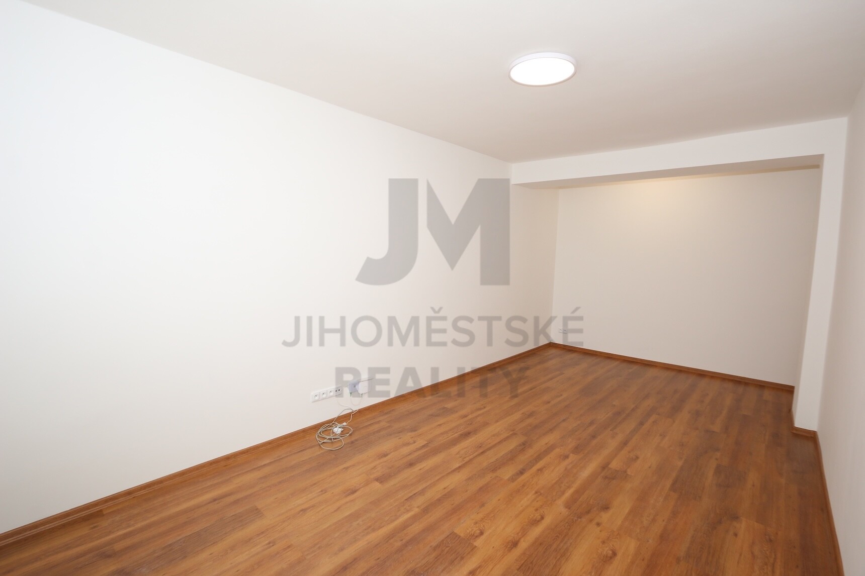 NÁJEM BYTU 2+1, Severní I, Praha 4 - Záběhlice