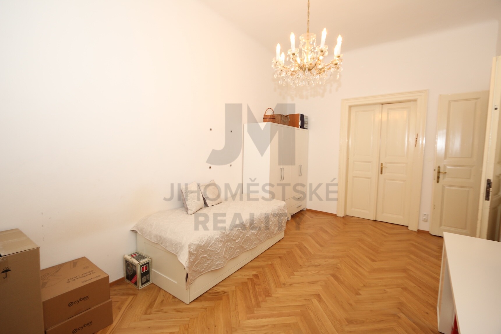 PRODEJ BYTU 4+1, Benediktská, Praha 1 - Staré Město