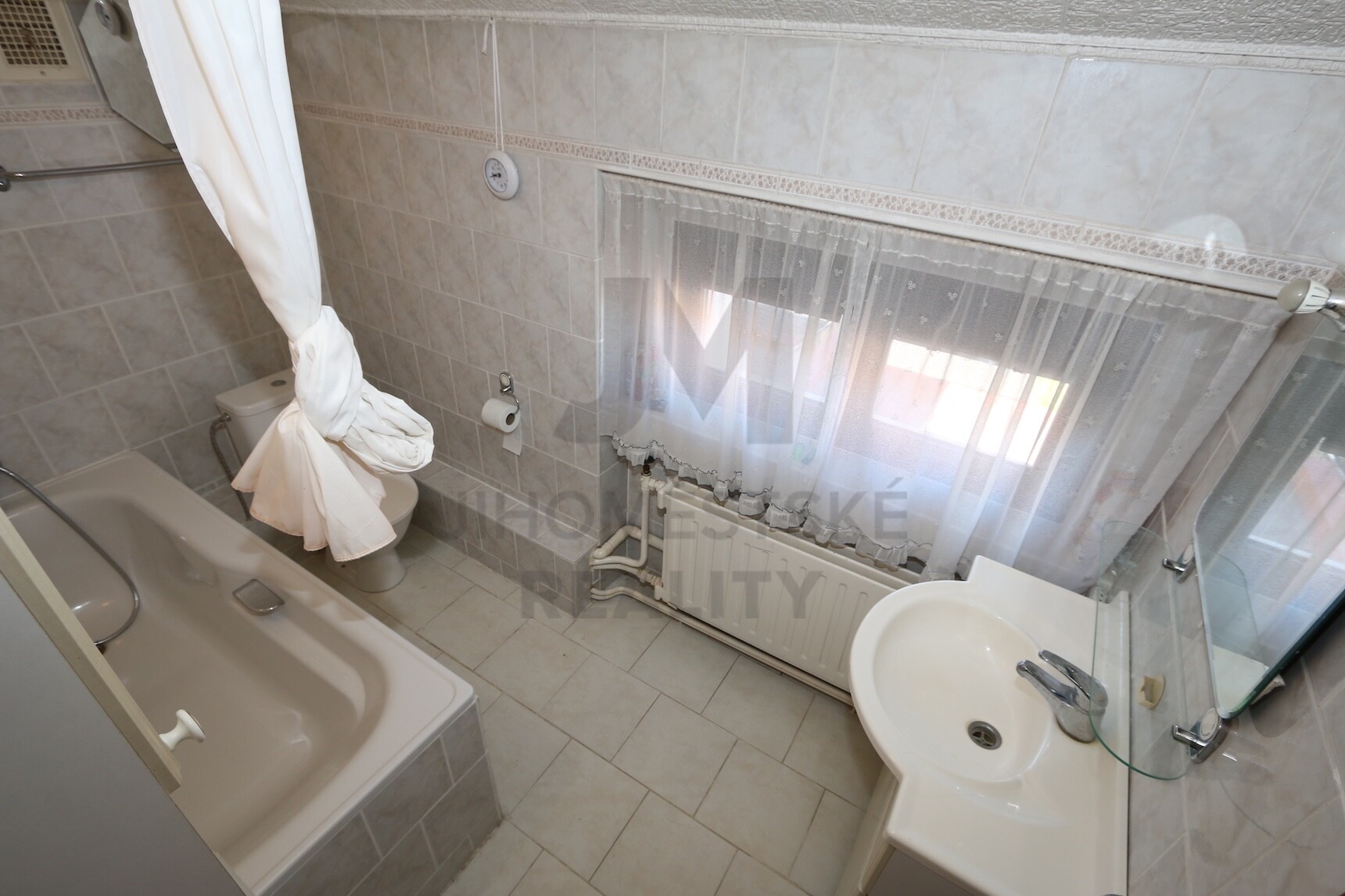 PRODEJ RODINNÉHO DOMU 4+1 S GARÁŽÍ, Odborářská, Chotěboř - Chotěboř