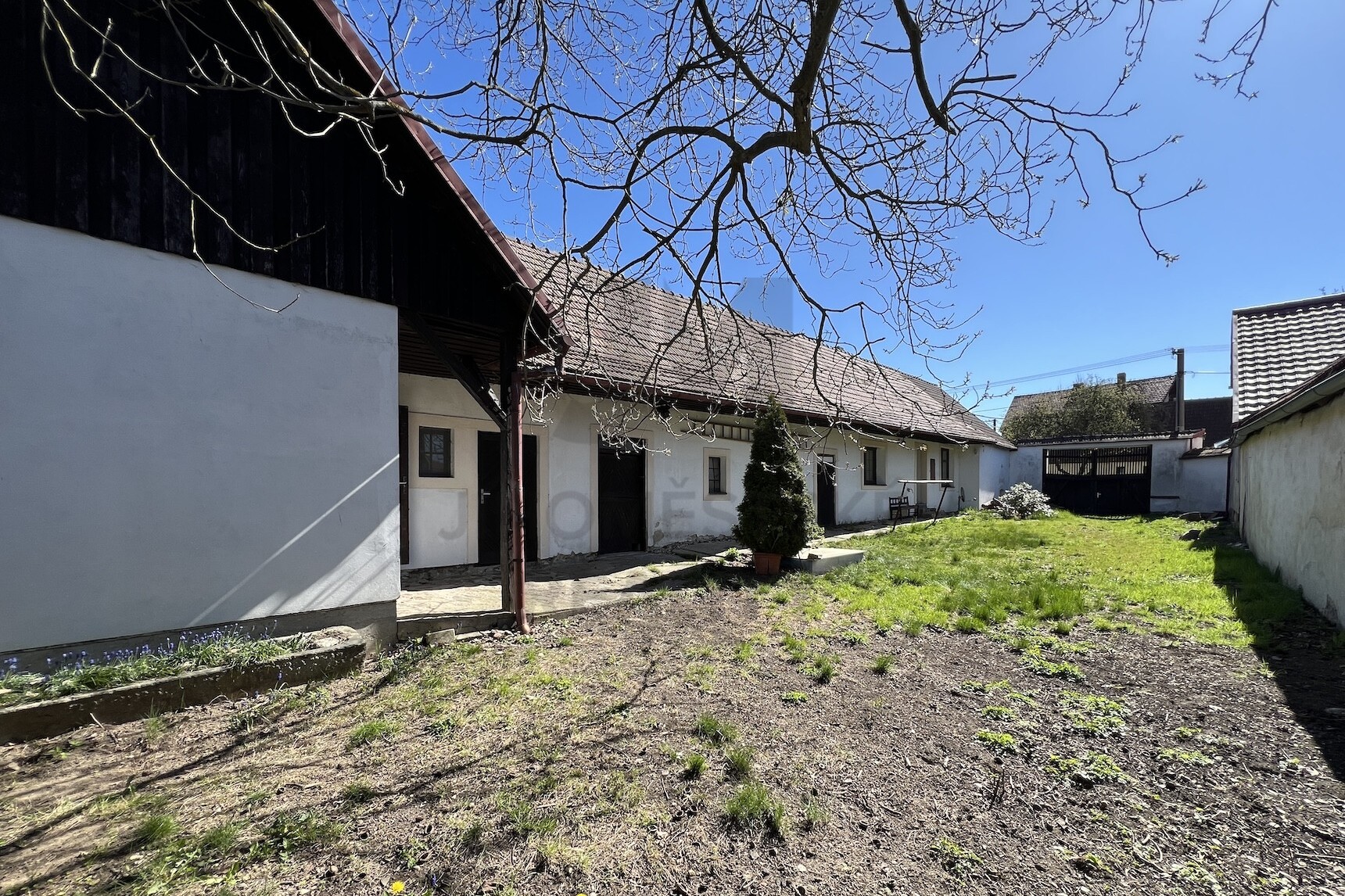 PRODEJ RODINNÉHO DOMU 3+1 S GARÁŽÍ, Bratřice, Bratřice - Bratřice