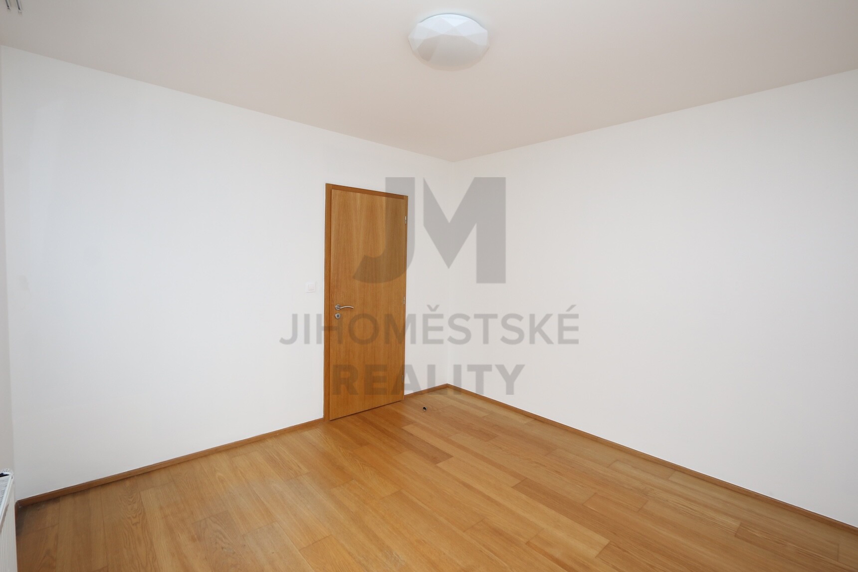 PRODEJ BYTU 3+kk S TERASOU A GAR. STÁNÍM, Za Pískovnou, Praha 8 - Dolní Chabry