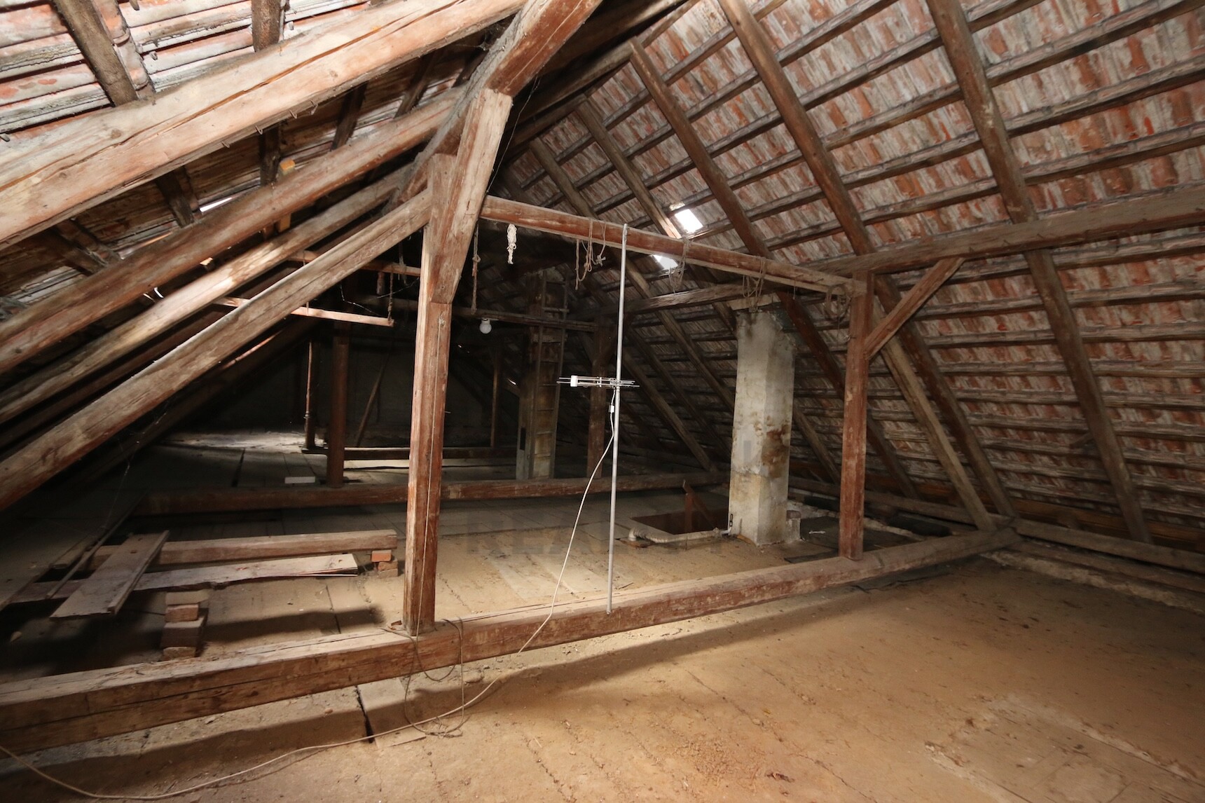 PRODEJ RODINNÉHO DOMU 4+1 S TERASOU A GARÁŽÍ, Brněnská, Lysice - Lysice