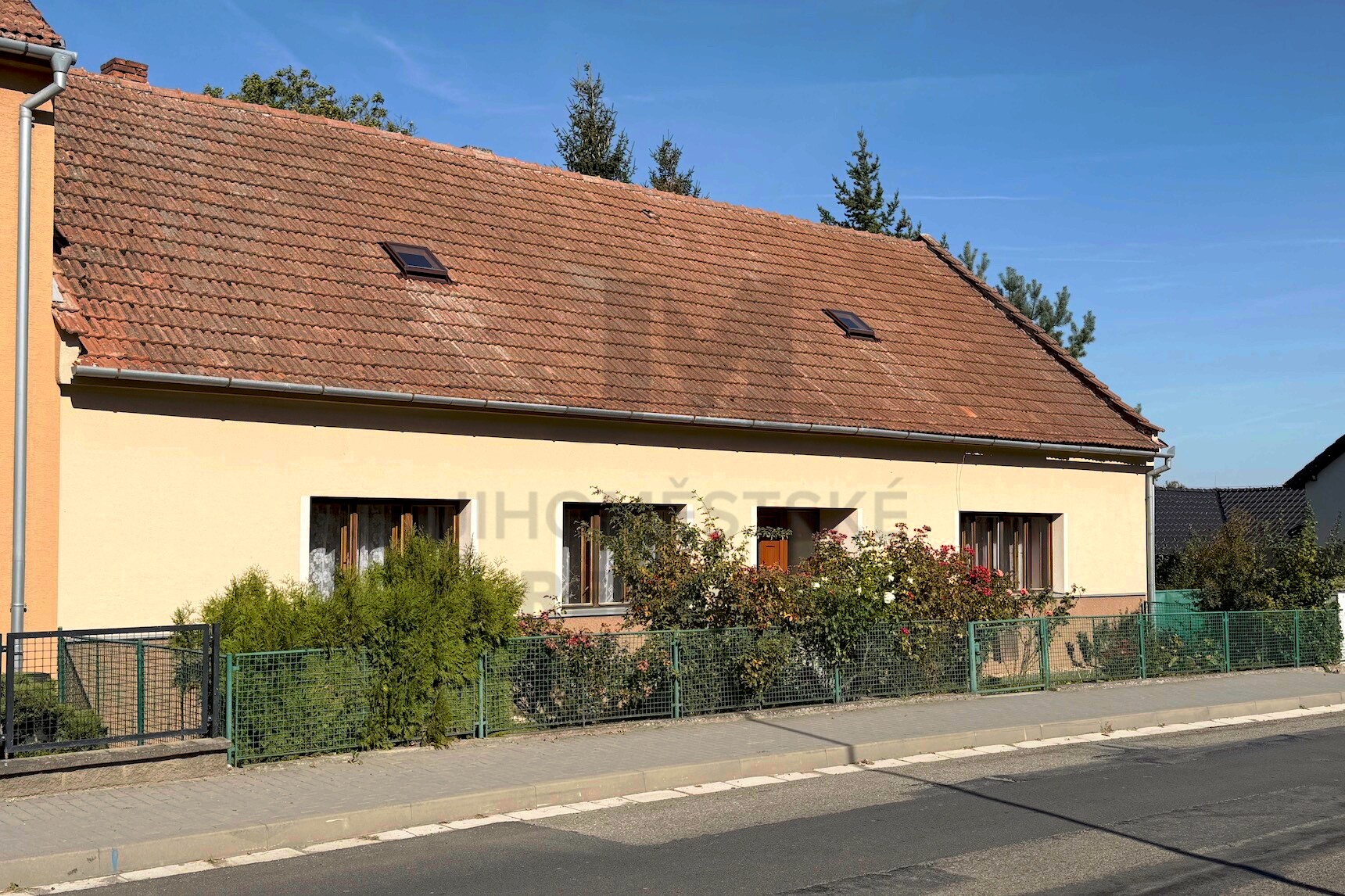 PRODEJ RODINNÉHO DOMU 4+1 S TERASOU A GARÁŽÍ, Brněnská, Lysice - Lysice